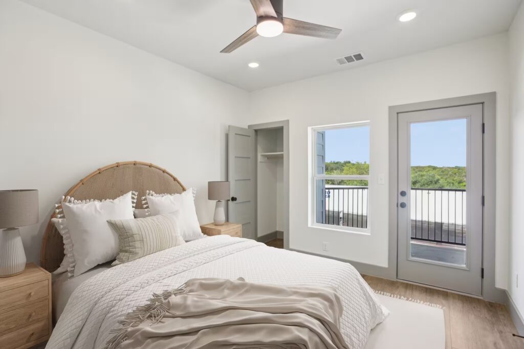 12 web or mls wickersham ln s0309 012